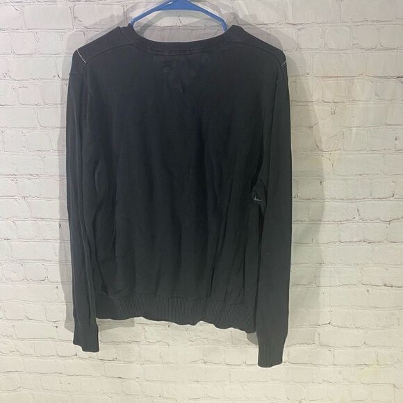 Tommy Hilfiger  - Picture 2 of 5